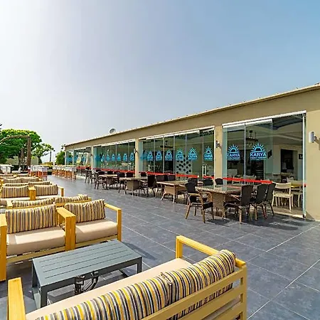 Karya Family Hotel